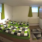 Pferdehof Hoelzl Vlg. Blickner Apartment/zimmer/quartier * Großlobming